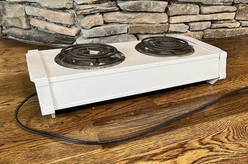 Vintage Munsey Table Top Two Burners Buffet Range - Model 702 Tested And Works - Picture 5 of 10