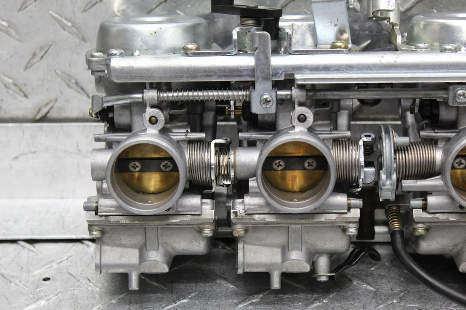 Honda CB1 CB400F 1990 carburadores Foto 3 de 4