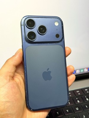 Apple iPhone 17 Pro (95% Batt) Factory Unlocked 256GB Deep Blue #24809