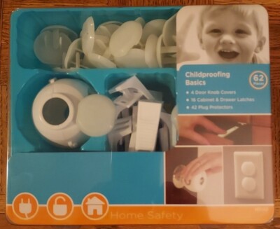 Safety 1st, Baby Safety Essentials Kit 23 Pieces Child Proofing Kit Big  House