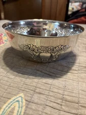 ONEIDA SILVERPLATE ORNATE BOWL 6.75 X 3 INCH