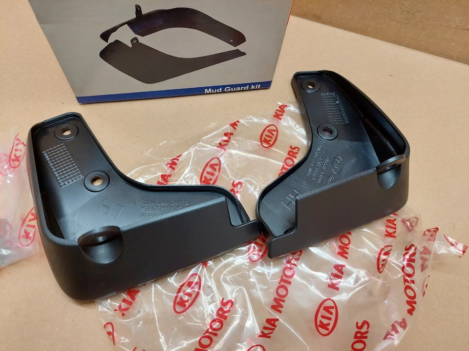 Kia Picanto Front Mud Splash Guards Kit 2011-2017 1YF46AC100 Genuine NEW - Image 4 of 4