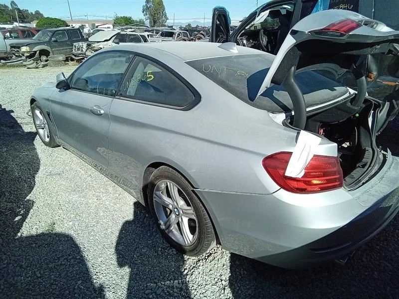 Radiator Fan Motor Fan Assembly 850 Watt Fits 12-16 BMW 328i 30763475 - Изображение 2 из 4