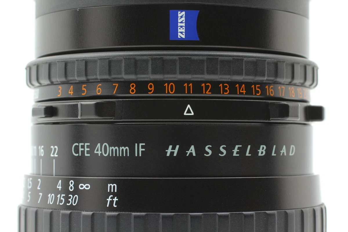 Objectif Hasselblad C Distagon 50mm F/4 - Grand Angle - Avec étui Et Pare-soleil