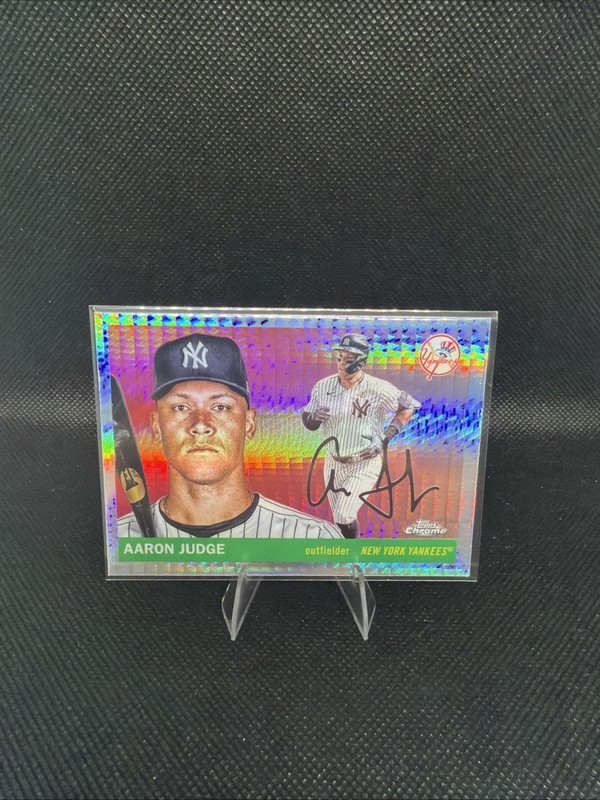 2025 Topps Platinum Chrome Aaron Judge #136 Prism Refractor