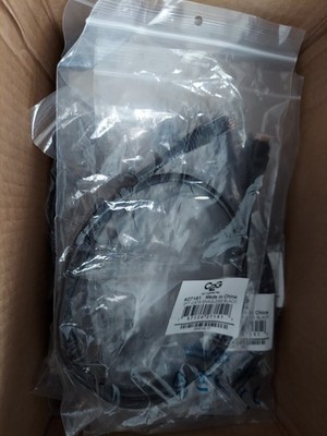 NEW QTY 24 Bulk 3ft CAT6 Black UTP Snagless Network Patch Cable Cord C2G 27151