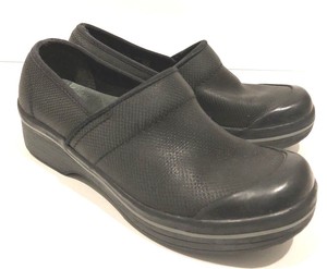 dansko rubber shoes