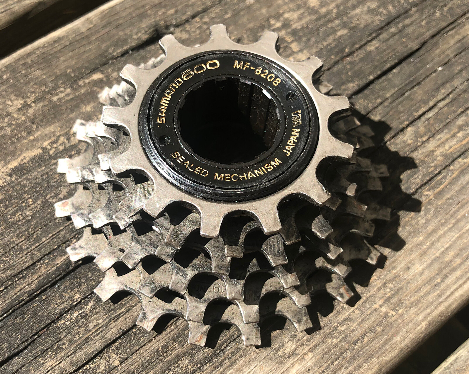 shimano 600 freewheel