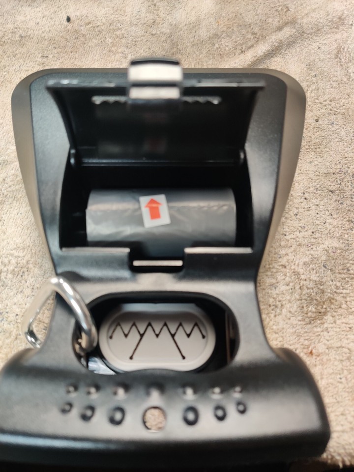 Dog Pet Travel Large Foldable Pooper Scooper w/ 1 Roll bags Poop Scoop