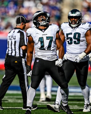Nakobe Dean on Field Scream Philadelphia Eagles 8x10 NFL Football Photo
