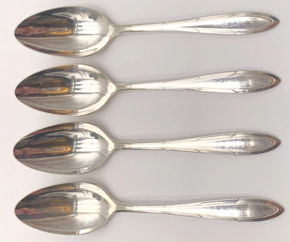 Oneida Nobility Plate REVERIE Flatware Silverware Silverplate 4 OVAL SOUP Spoons - Image 2 of 4