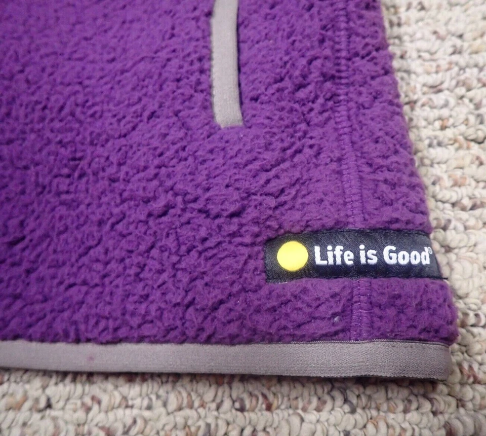 LIFE IS GOOD SHERPA FLEECE VEST in Women's size Medium PLUM NWT - Image 3 of 4