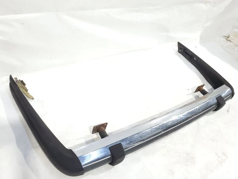 1974 75 76 77 78 79 1980 Mercedes-Benz 450SLC OEM Complete Rear Bumper - Image 2 of 4