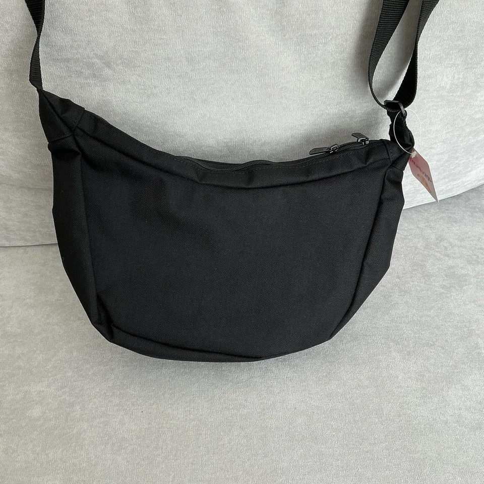 全新 Manhattan Portage Pokémon Pikachu 单肩包 邮差包 日本独家 — 第 3/4 张图片