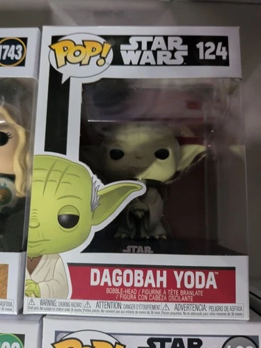 Funko Pop! Vinyl: Star Wars - Yoda (Dagobah) #124