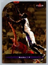 2003-04 Ultra Basketball Gold Medallion #71 Tim Thomas - VG - Milwaukee Bucks