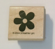Stampin Up 2004 Daisy Flower Small Wood Mount Rubber Stamp 1 1/4" X 1 1/4"