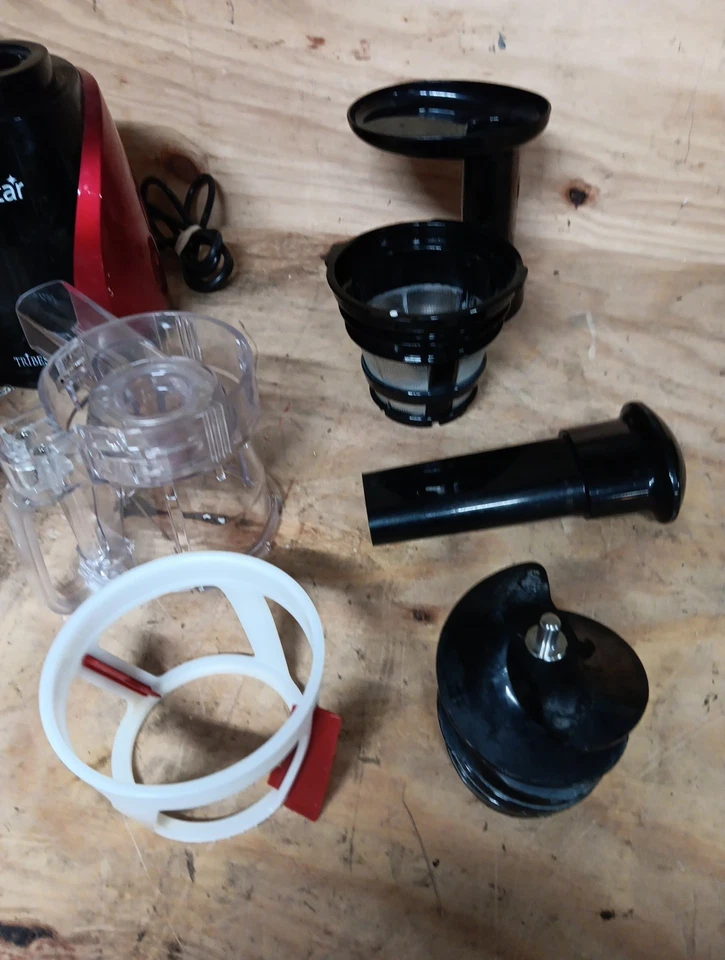 Аксессуары для соковыжималки и измельчителя Tribest Slowstar SW-2000 красные - Изображение 3 из 4