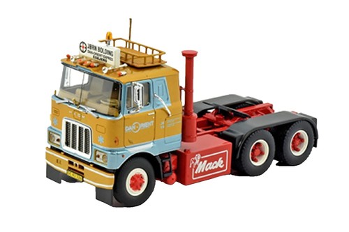 Tekno 74883 Hiab Moffett M4 NX Truck Mounted Forklift - Scale 1:50