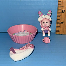 Tea Bunnies Baby Candytuft Cutie-Pie Bunny Figure Toy Cupcake Vintage 1995 Tomy