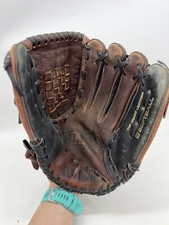 Wilson Elite A2477 13" Leather Softball Glove RHT Black/Brown Elite