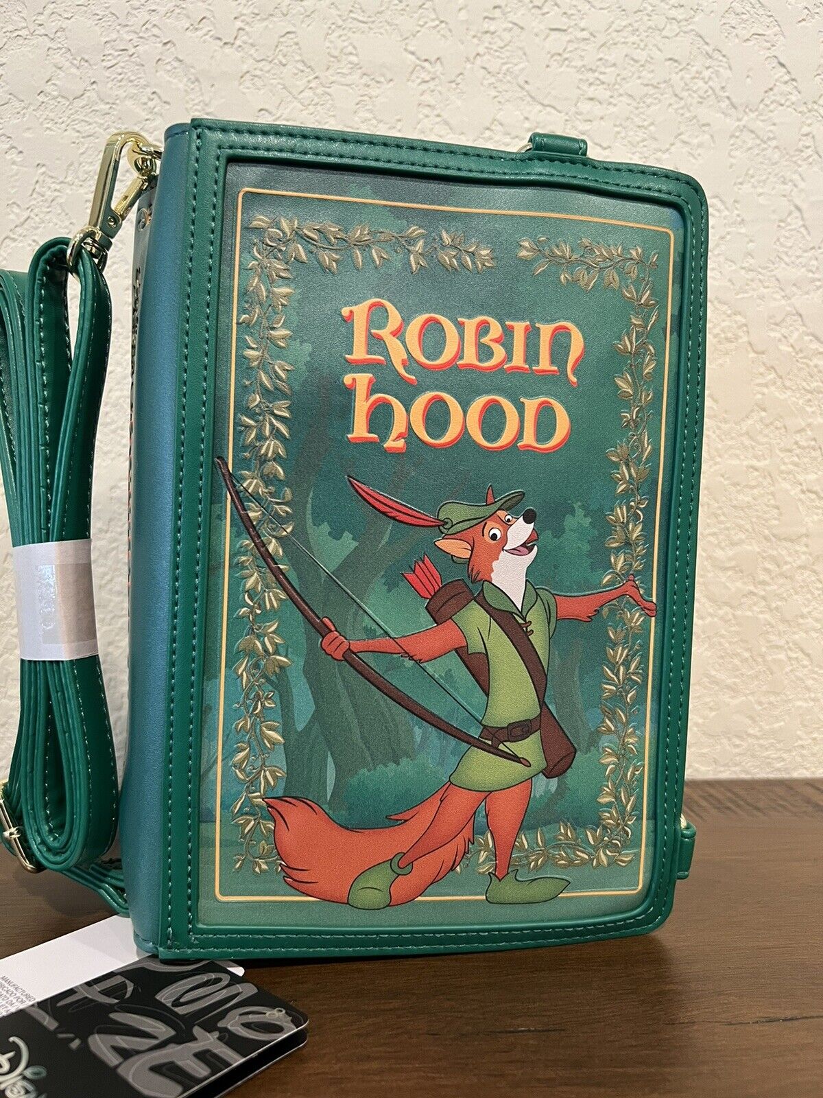 NEW Loungefly Disney Robin Hood Book Convertible Crossbody Bag NWT In Packaging