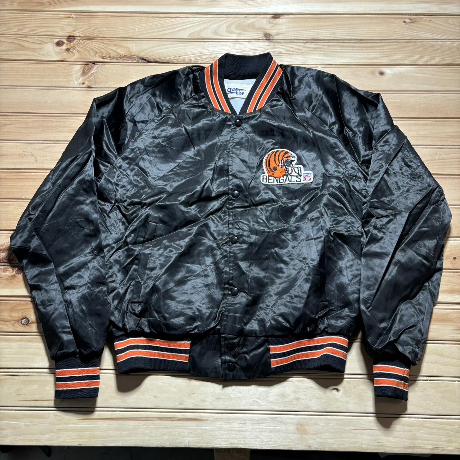 Vintage 80s Cincinnati Bengals NFL Chalk Line Satin Bomber Jacket Size Large