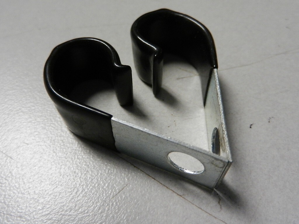 NOS Kawasaki Wiring Clamps Invader Intruder Snowmobile 92037