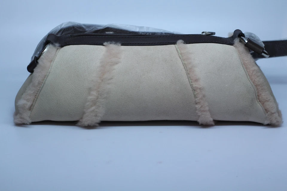 正品 Ugg 澳大利亚 Uggs 羊皮毛皮和麂皮绒皮革手提包撕裂粉红色钱包 全新 — 第 3/4 张图片