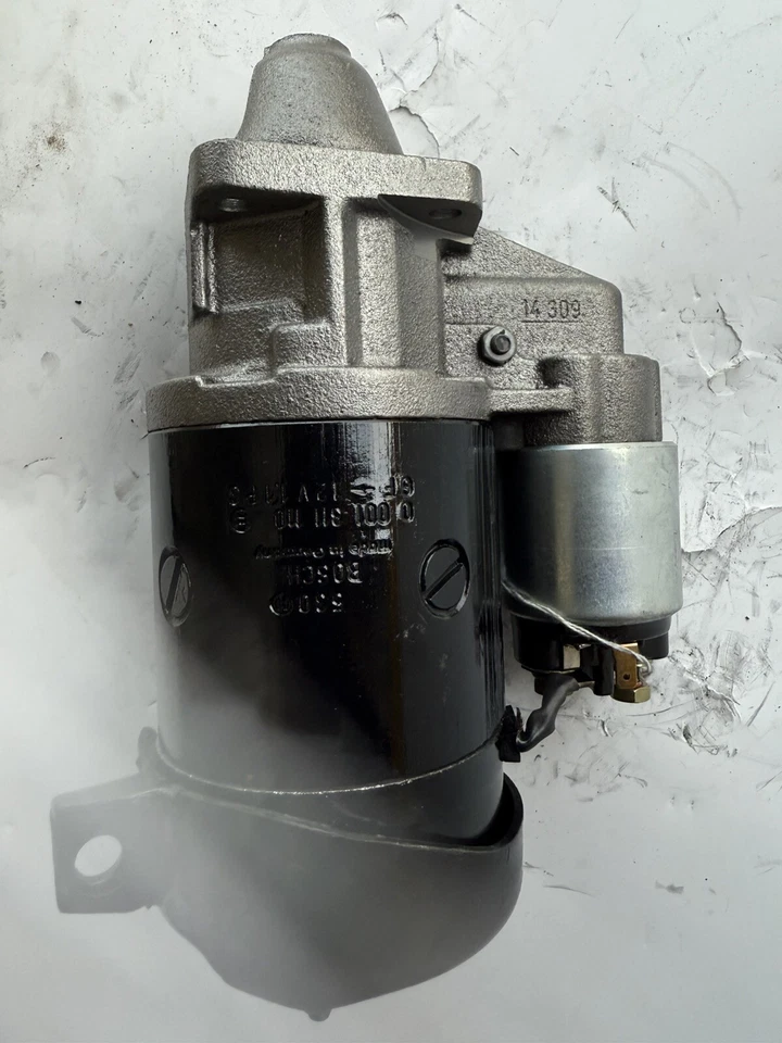 Alfa Romeo Alfetta - 1975-1976-1977 - Arranque L4 2.0L 1961cc 120cid Foto 2 de 4