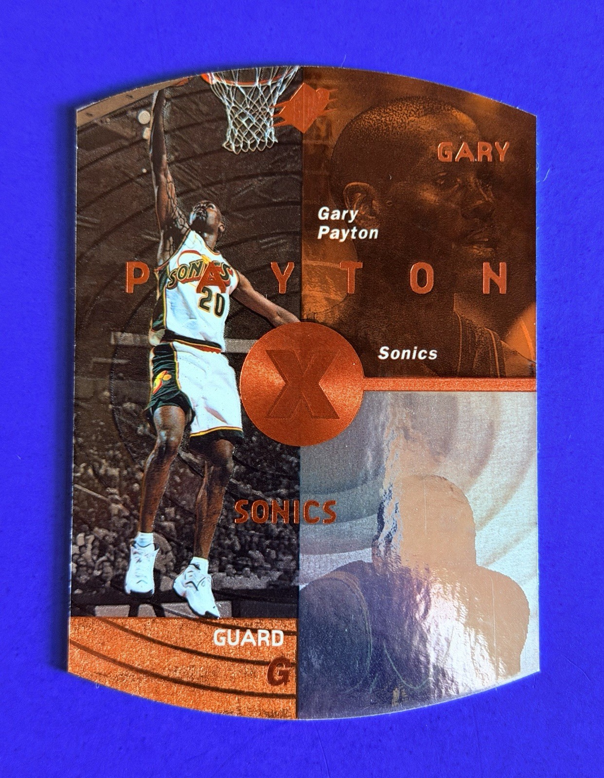 1997-98 SPX Gary Payton Sonics Bronze Parallel Hologram Basketball Card #40