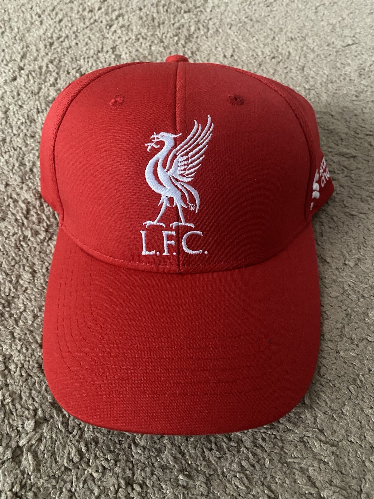 Liverpool fc baseball adjustable cap hat red official merchandise nwt!