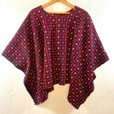 Womens Handmade Knit Poncho OS Cottagecore Boho Hippie Festival Folk Country