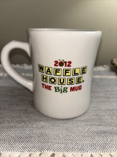 WAFFELHAUS 2012 HAPPY HOLIDAYS GROSSER BECHER TUXTON
