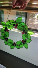 Vtg Stained Glass Holly Berry Wreath Suncatcher with Hanging Chain 10  
