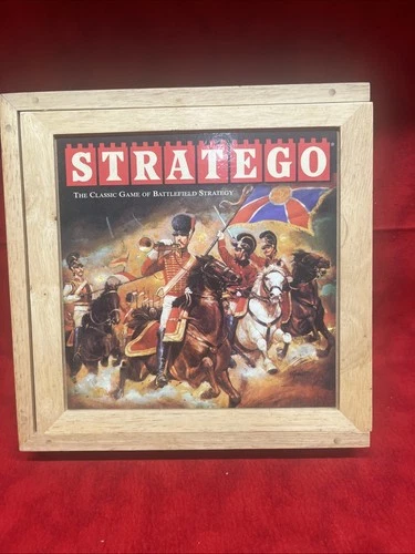 VINTAGE MILTON BRADLEY STRATEGO NOSTALGIA WOOD BOX BOARD GAME