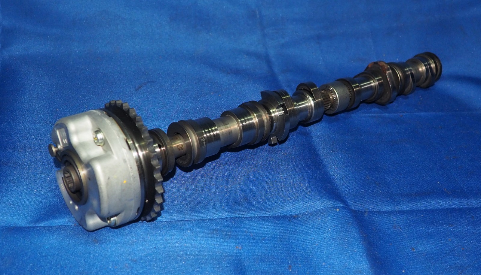 2013-2018 Bentley Continental GT GTC Spur 4.0L Left Side Exhaust Camshaft *Note*