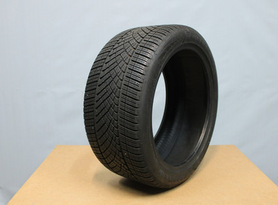 GoodYear Ultra Grip Performance Winterreifen M+S 20 Zoll Rad 285/40 DOT 4921 7mm
