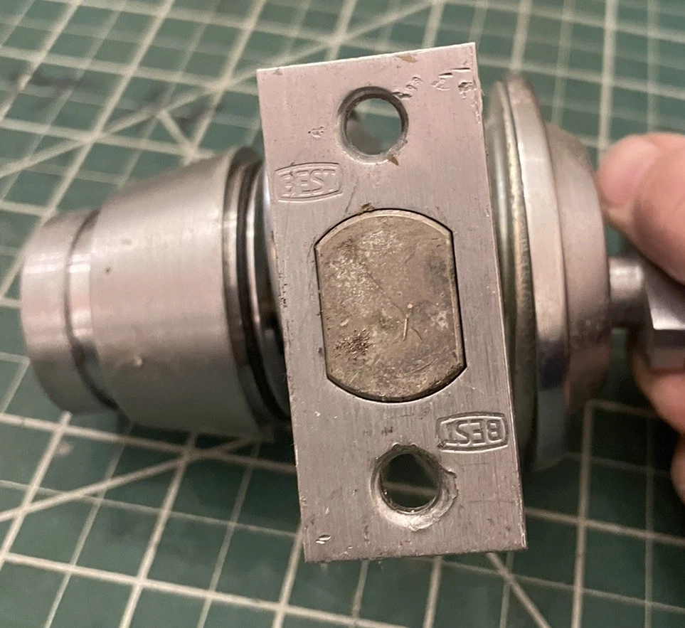 Best Deadbolt Used Sfic Lock 26d Finish 2 3/4” Backset Facilities Locksmith image 3