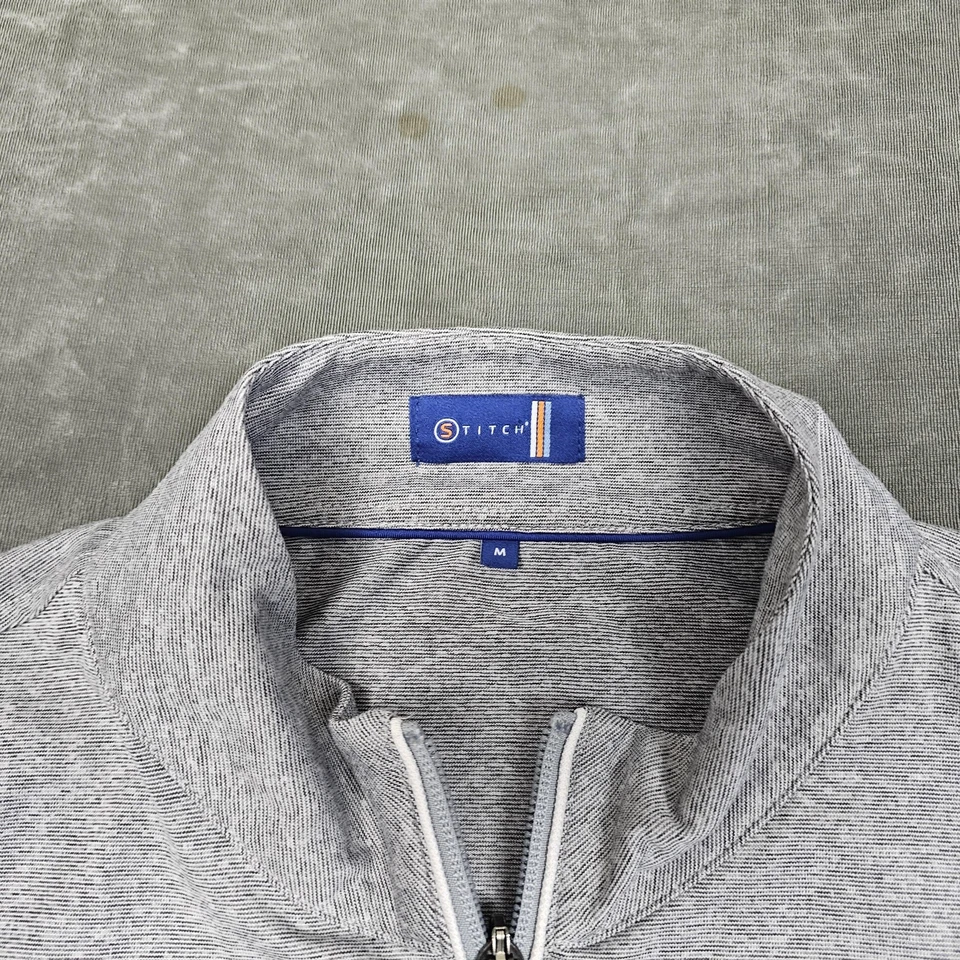 Pullover de golf Stitch para hombre gris medio jaspeado cuarto cremallera rendimiento cuello falso Foto 3 de 4