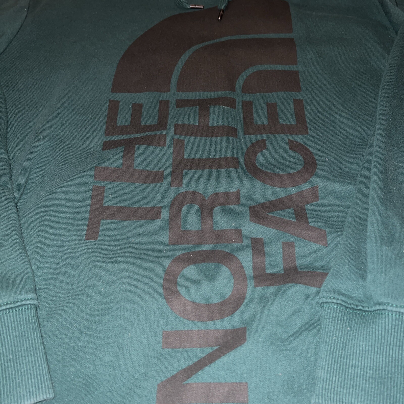 The North Face Trivert Patch Pullover Hoodie - Me… - image 2