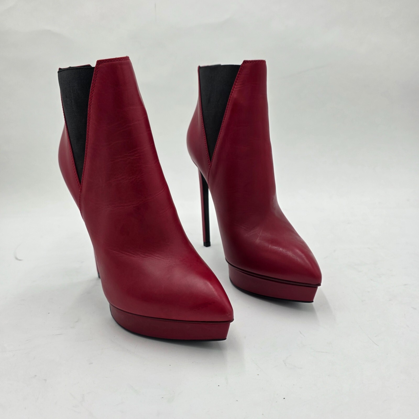 SAINT LAURENT Stivaletti YSL in pelle rossa 37 5 (usati)