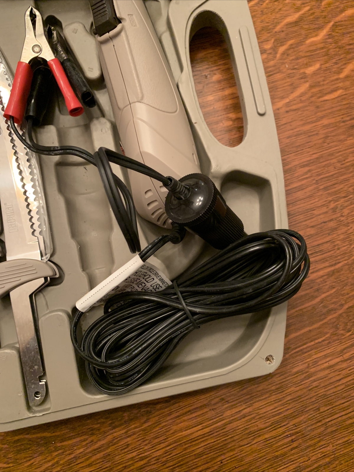 Rapala Deluxe Electric Fillet Knife Set PGEF1 Wall Outlet Car Adapter 4