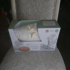 WOMEN'S CREME FAUX FUR MEMORY FOAM SLIPPERS WEATHER RESISTANT SIZE L/XL 9-10 