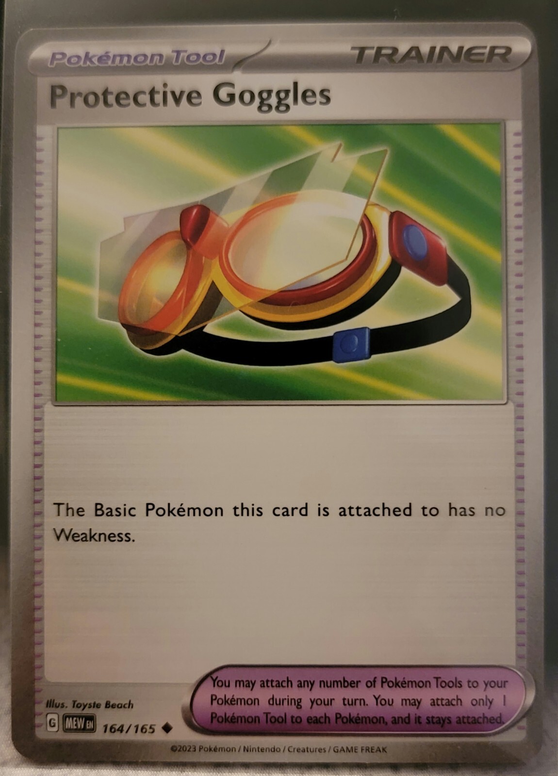 Pokemon TCG Card Protective Goggles 164/165 Scarlet & Violet 151 Uncommon NM