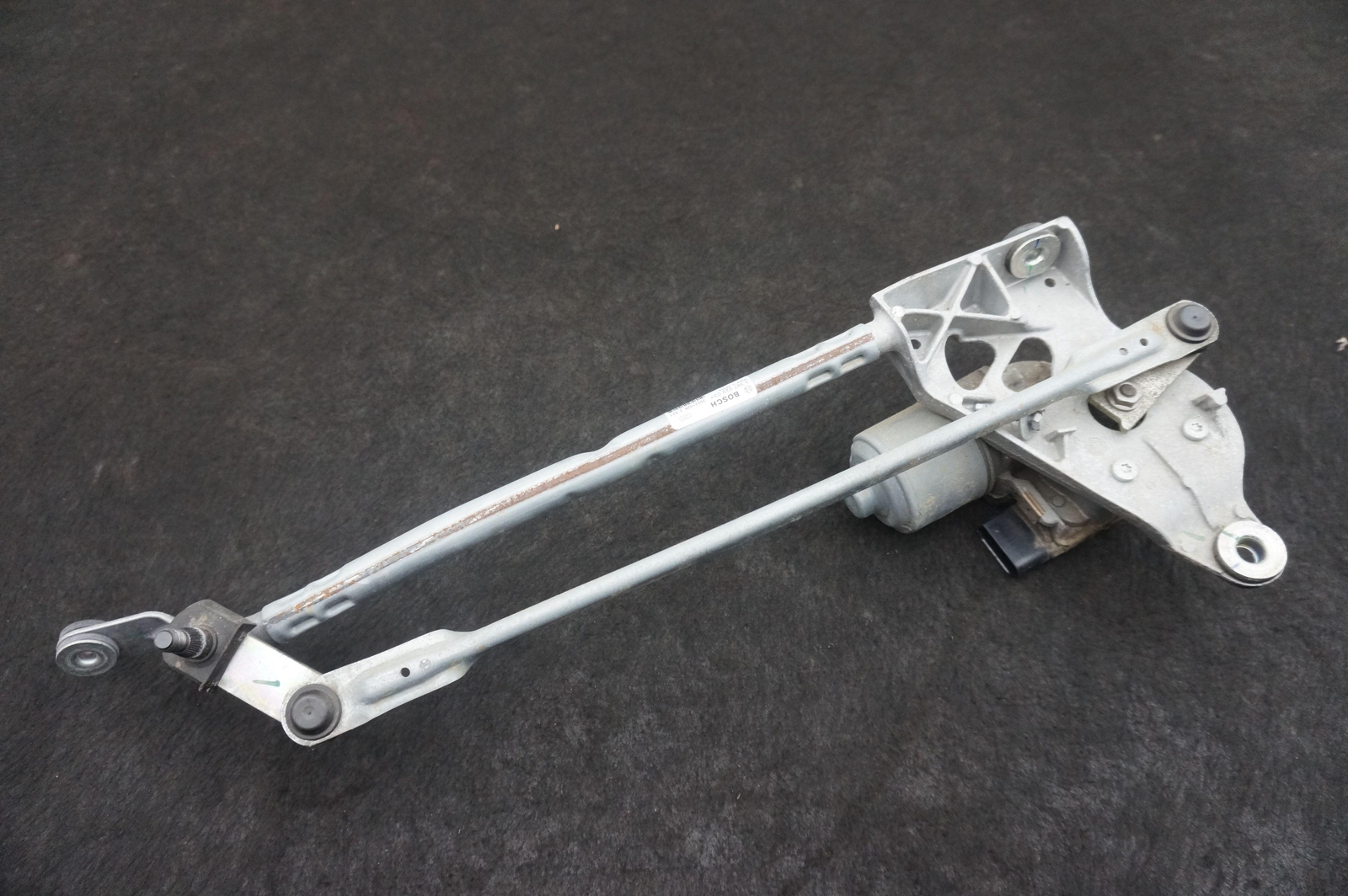 Front Windshield Wiper Motor Linkage Assembly OEM 4S1955024F Audi R8 4S 2018-24