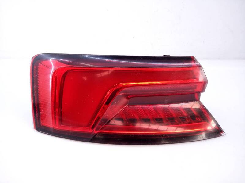 8W6945091D scheinwerfer hinten links für AUDI A5 SPORTBACK 2.0  