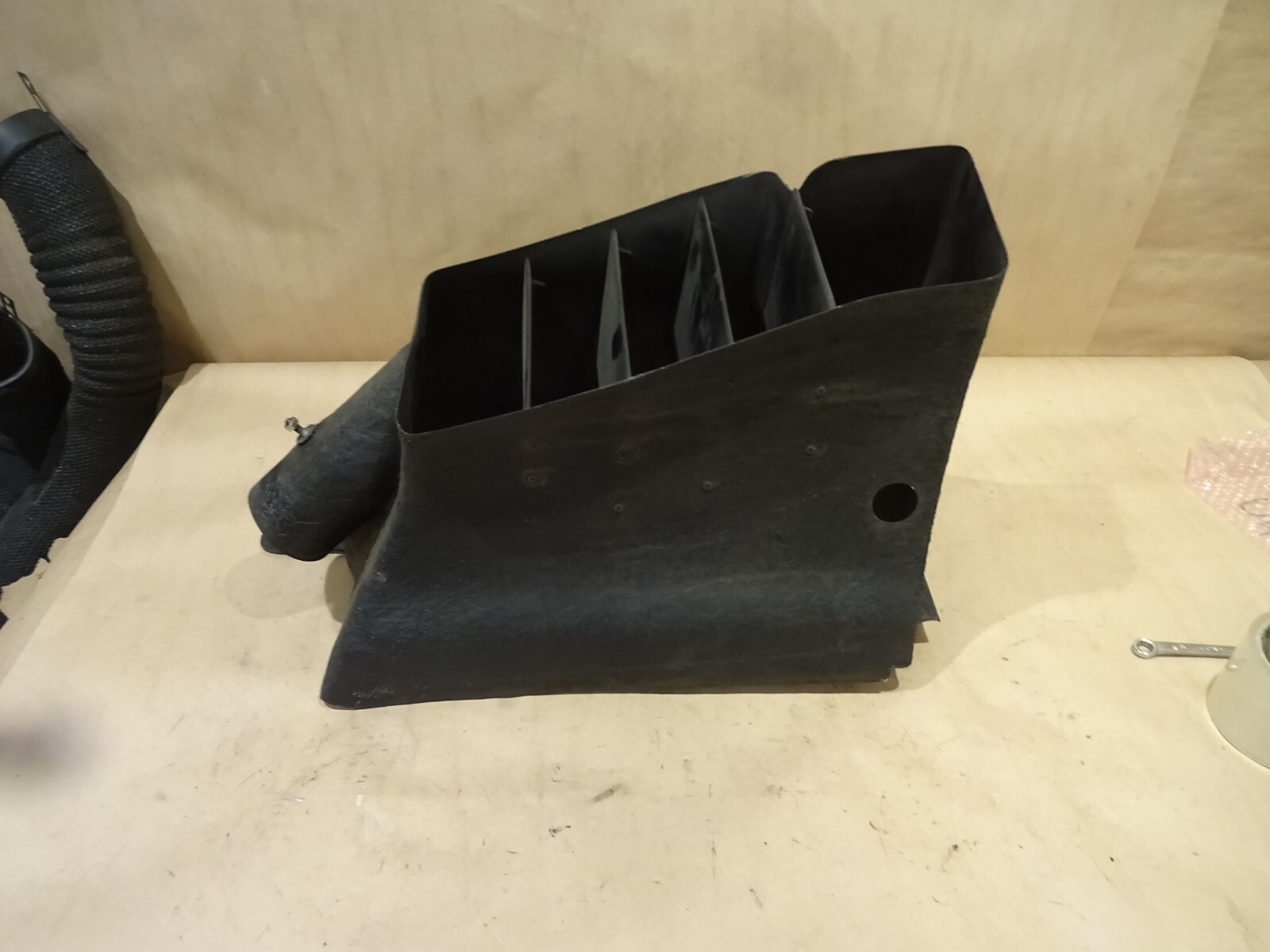 Ferrari 355 - RH Radiator Air Inlet Duct - P/N 64525700