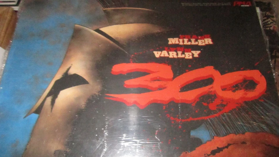 300 di Frank Miller brossurato ed.Magic Press NUOVO sig