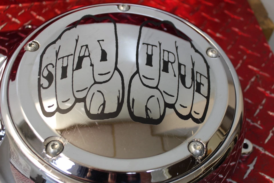 Harley Davidson Street Glide 2017 OEM cromo M8 cubierta primaria exterior SG43 Foto 2 de 4